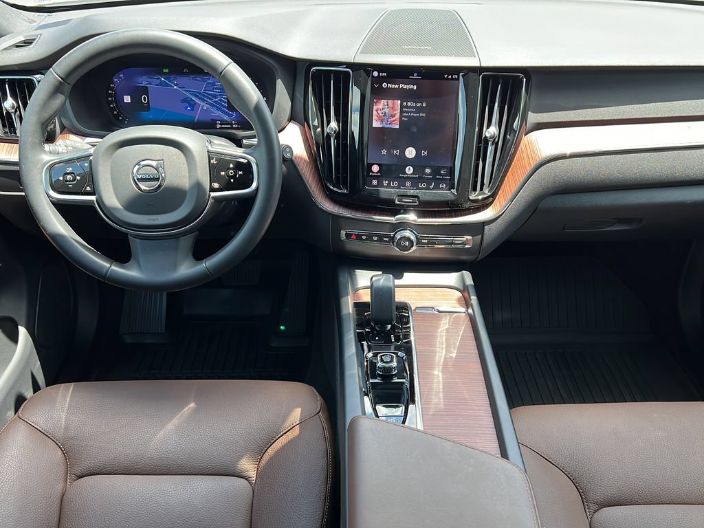 Certified 2024 Volvo XC60 T8 Plus w/ Climate Package AWD/4WD image 14