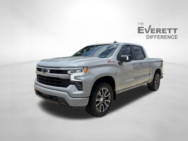 Used 2024 Chevrolet Silverado 1500 RST AWD/4WD image 3