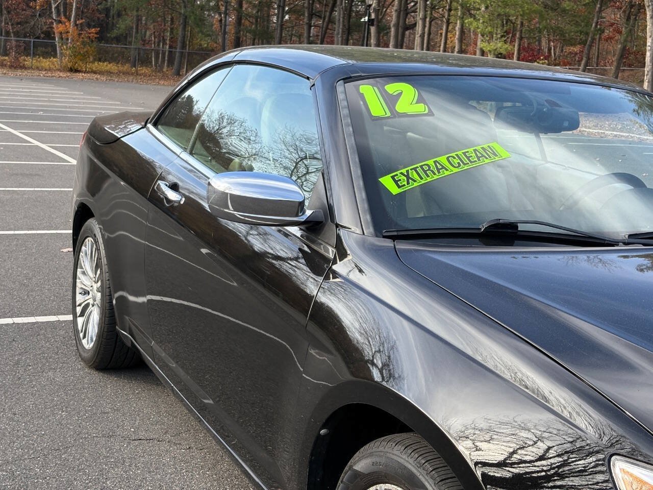 Used 2012 Chrysler 200 Limited FWD image 9