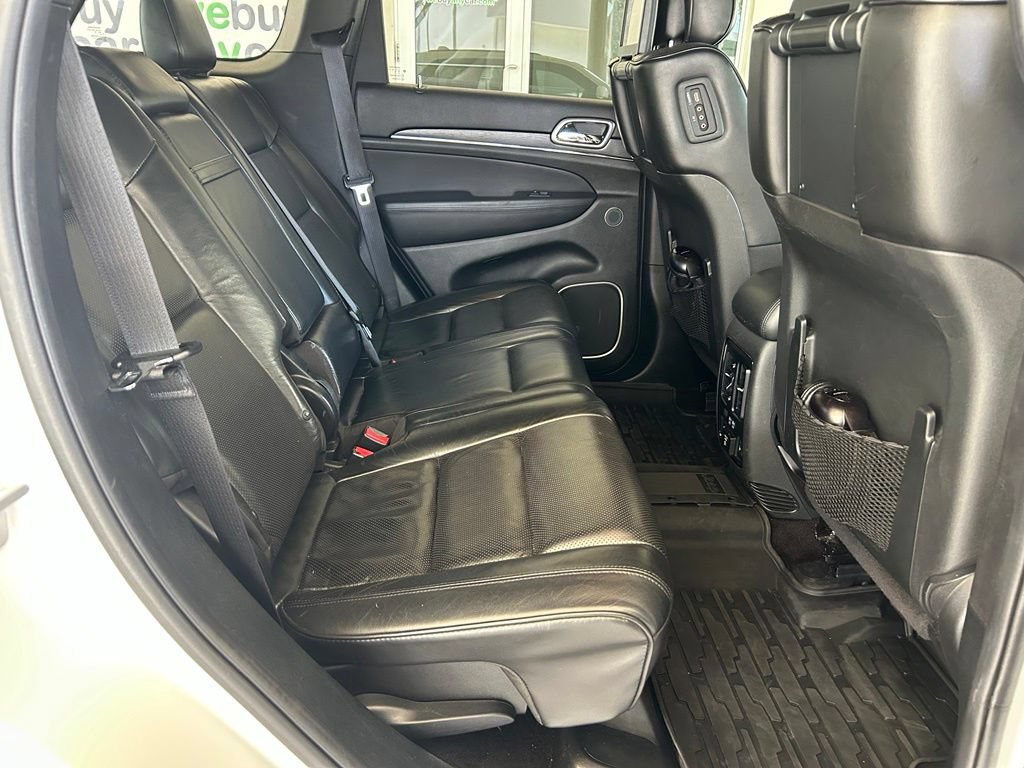 Used 2018 Jeep Grand Cherokee High Altitude RWD image 30