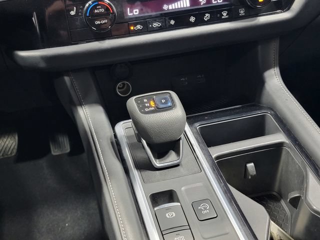 Used 2022 Nissan Pathfinder SV w/ Cargo Package AWD/4WD image 22