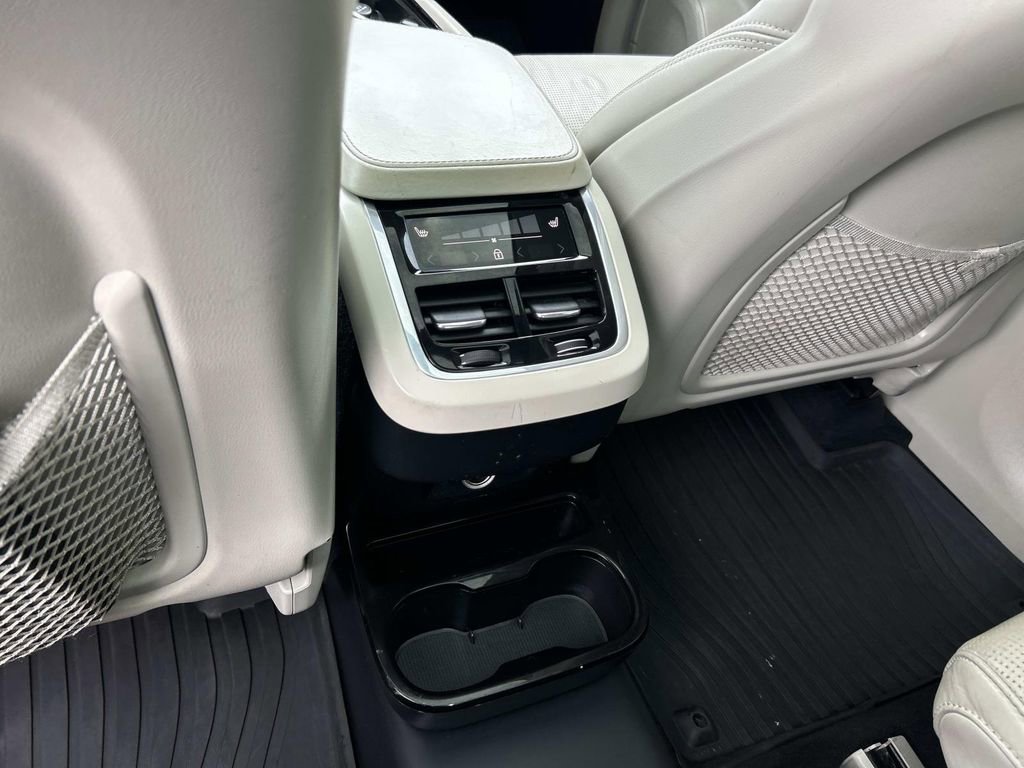 Used 2020 Volvo XC90 T6 Inscription AWD/4WD image 20