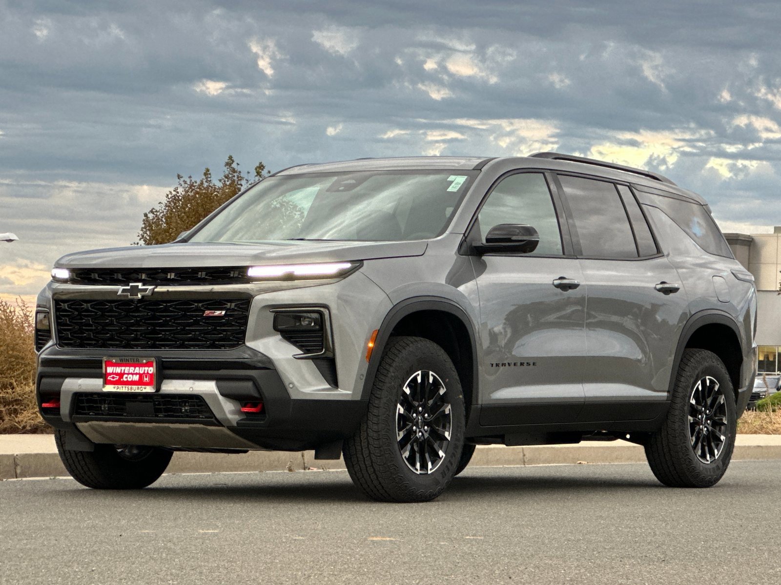 New 2026 Chevrolet Traverse Z71 image 8