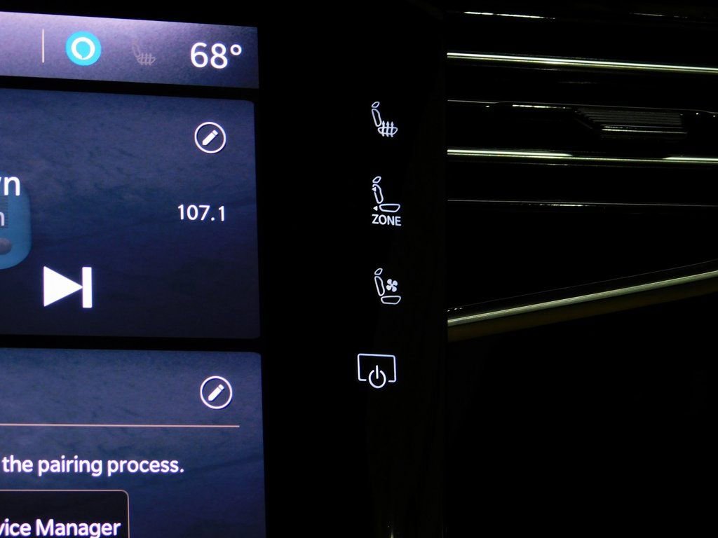 Used 2022 Jeep Grand Wagoneer Series II w/ Convenience Group III image 48