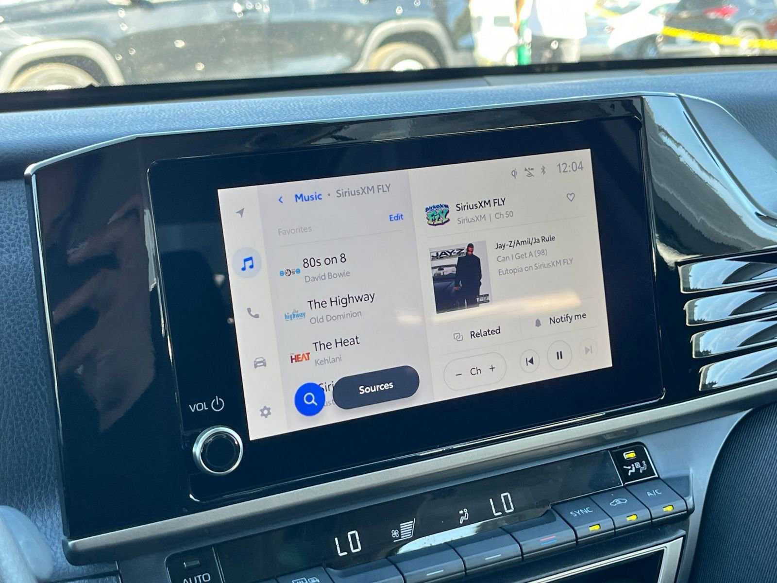 Used 2025 Toyota Camry LE image 29