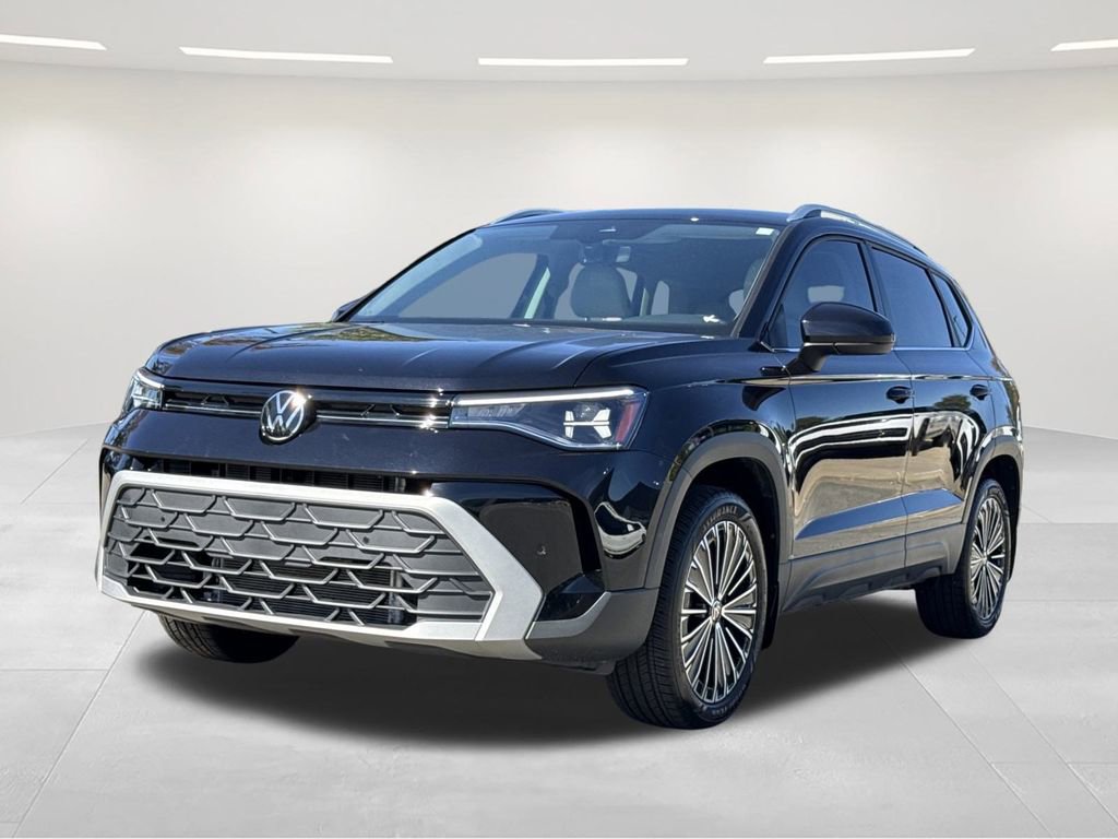 Used 2025 Volkswagen Taos SE