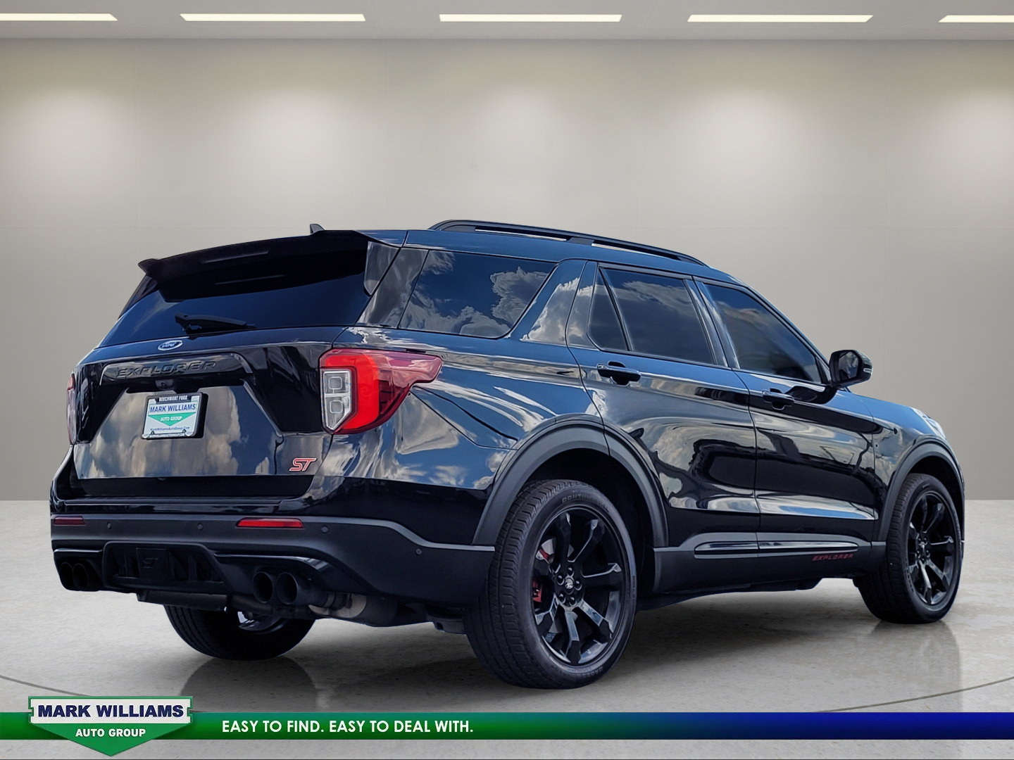 Used 2023 Ford Explorer ST w/ Equipment Group 401A AWD/4WD image 4