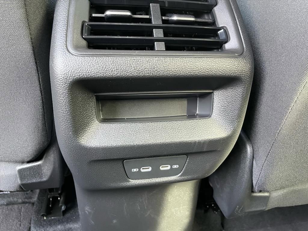Certified 2025 Volkswagen Tiguan S image 16