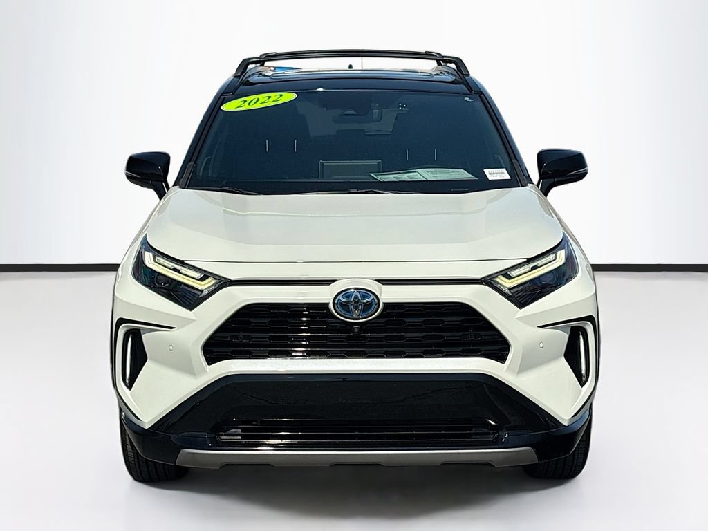 Used 2022 Toyota RAV4 XSE AWD/4WD image 2
