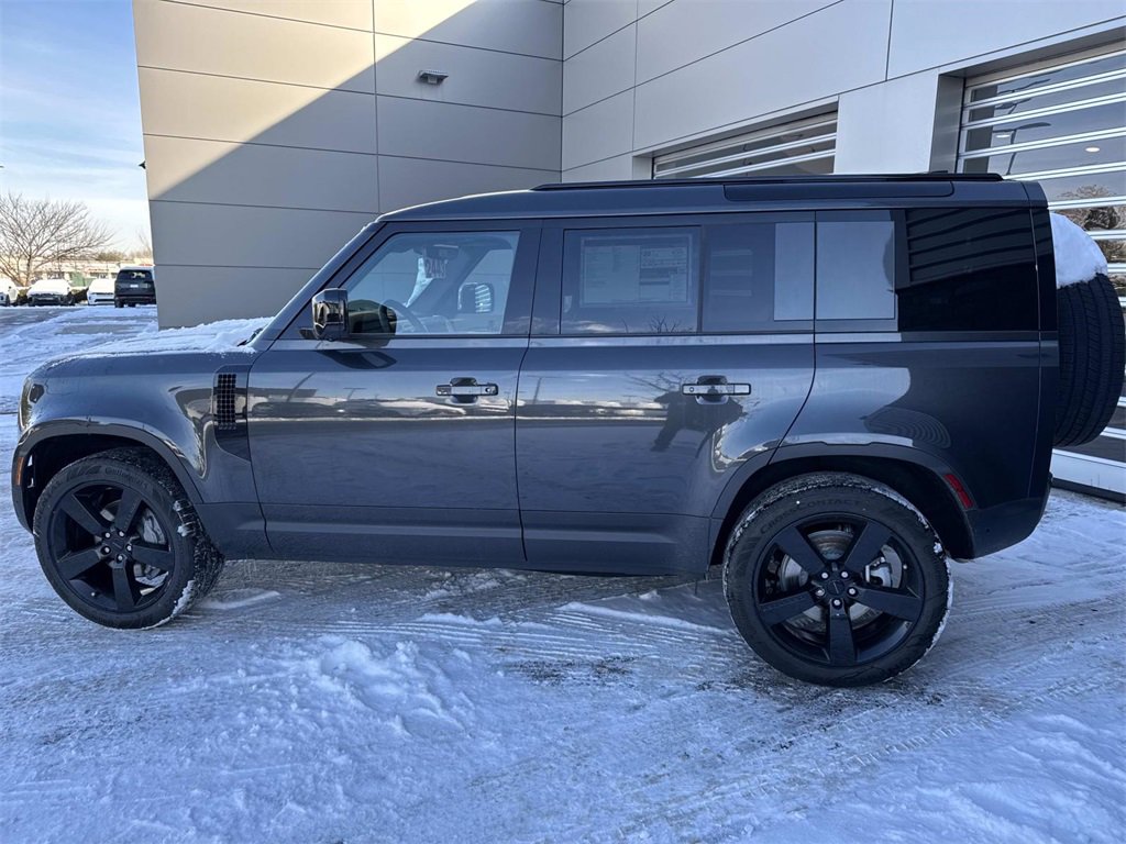 New 2026 Land Rover Defender 110 S image 4