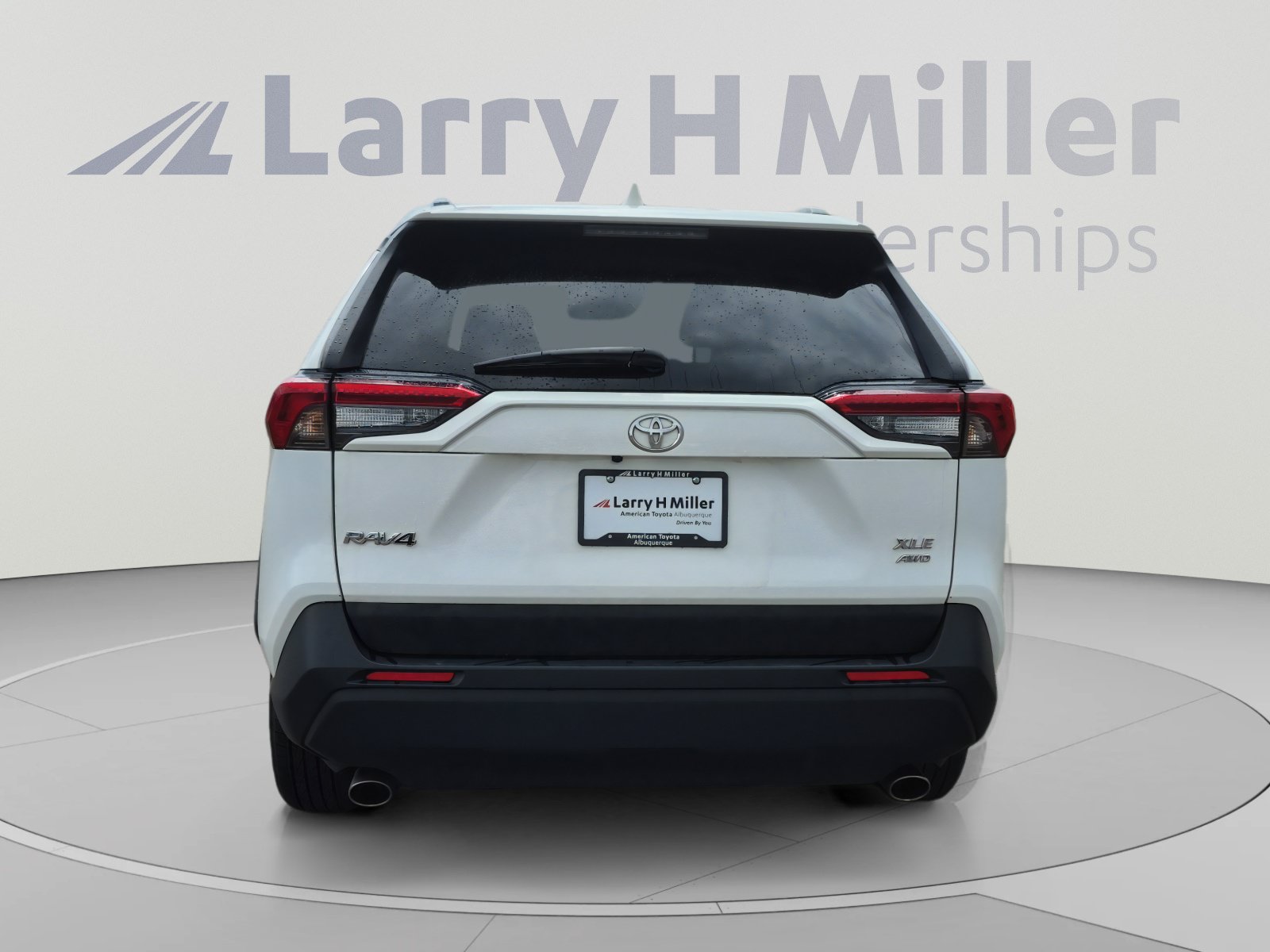 Certified 2025 Toyota RAV4 XLE AWD/4WD image 4