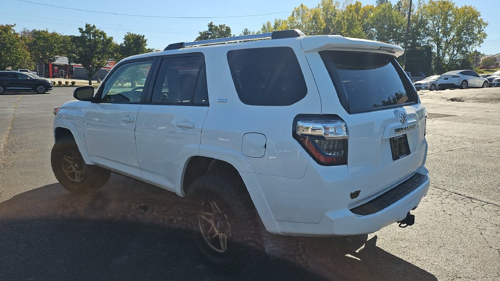 Used 2019 Toyota 4Runner SR5 RWD image 27