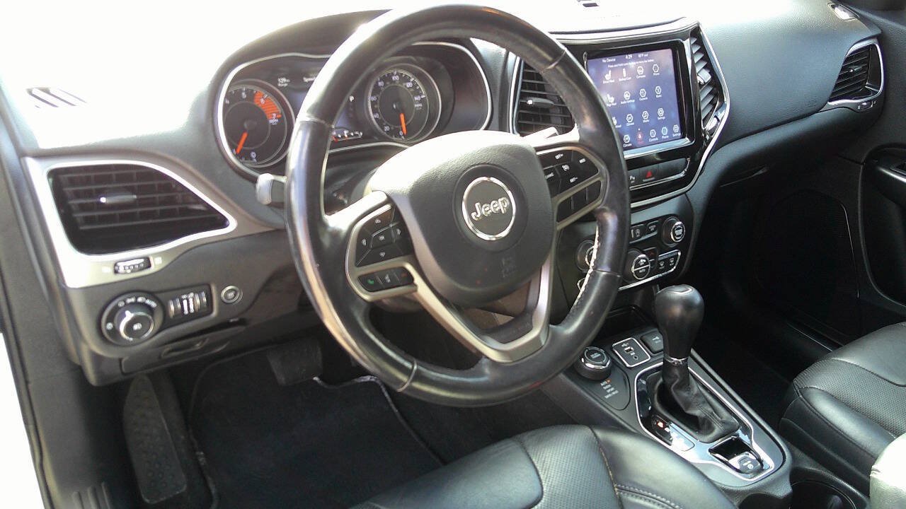 Used 2020 Jeep Cherokee Limited AWD/4WD image 18