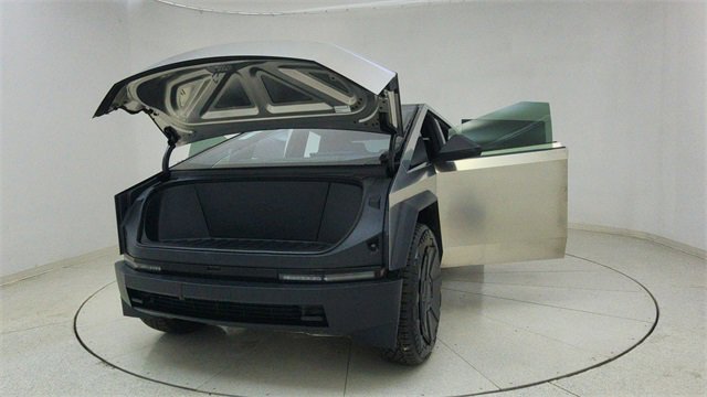 Used 2024 Tesla Cybertruck Cyberbeast image 67
