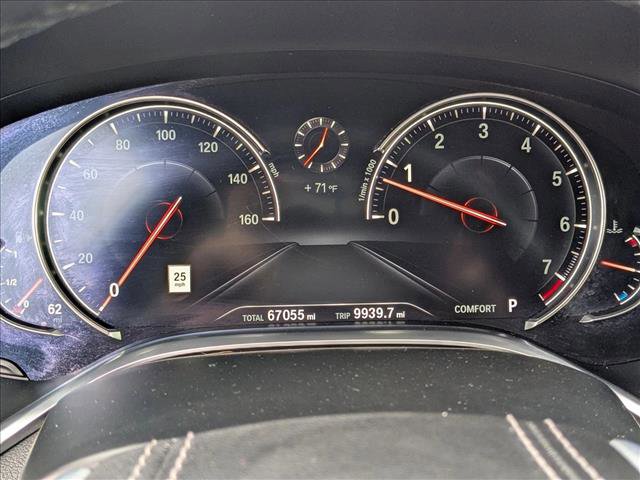 Used 2018 BMW 750i image 11