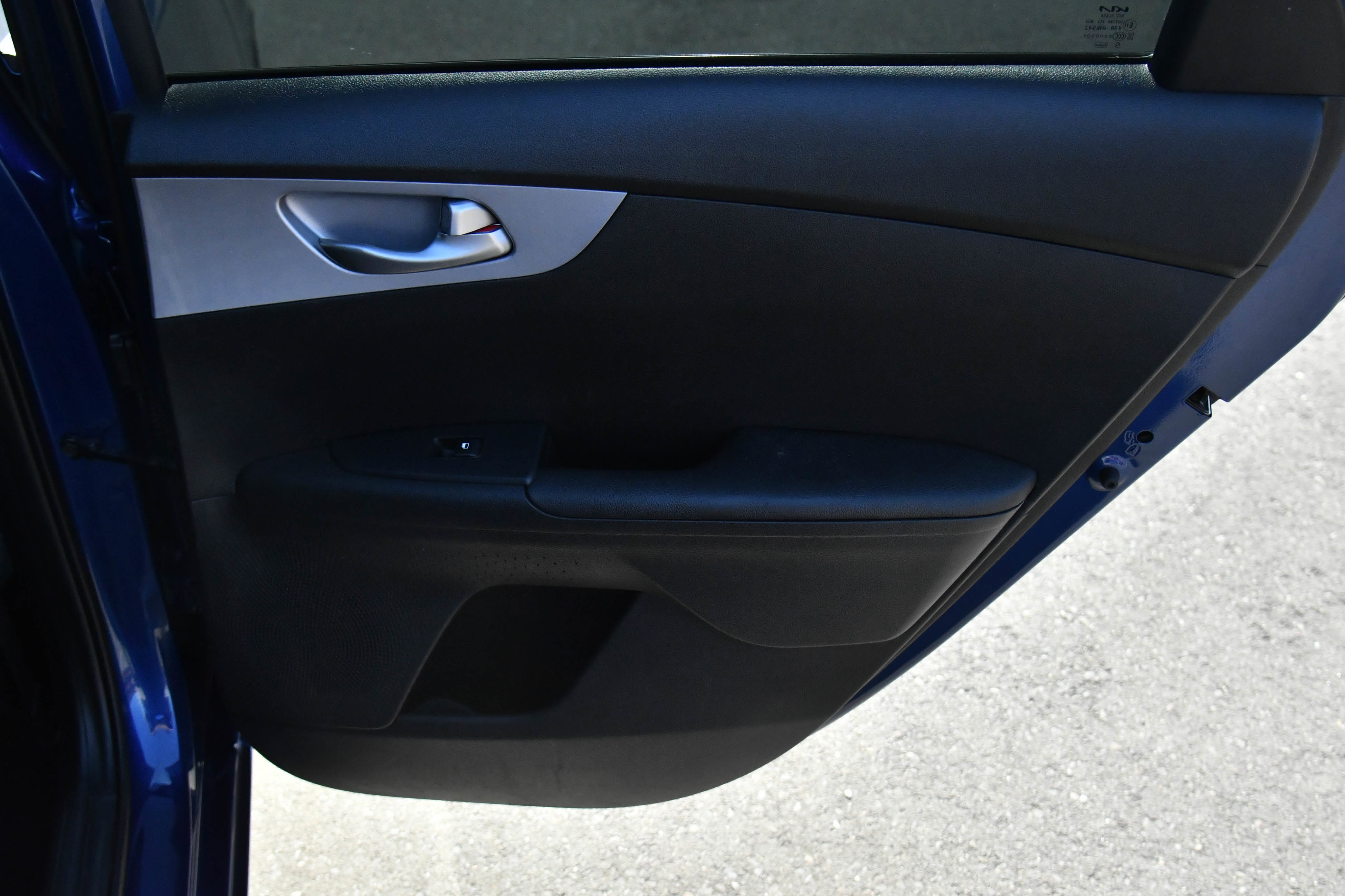 Used 2024 Kia Forte LXS w/ LXS Technology Package FWD image 33