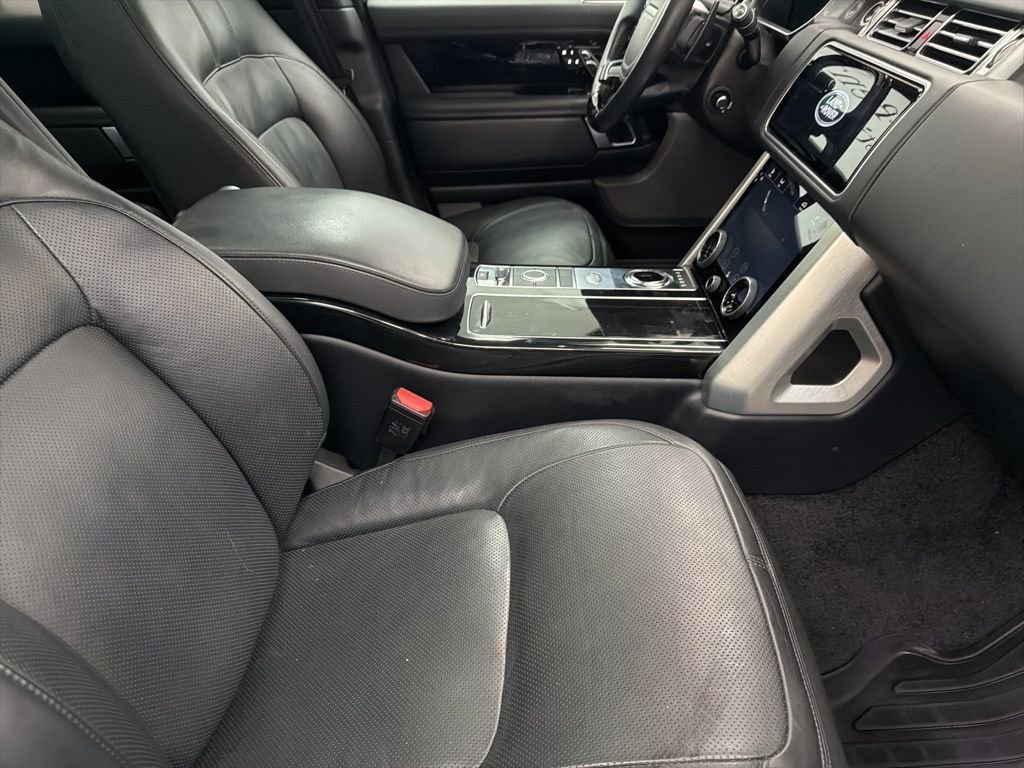Used 2019 Land Rover Range Rover HSE image 30