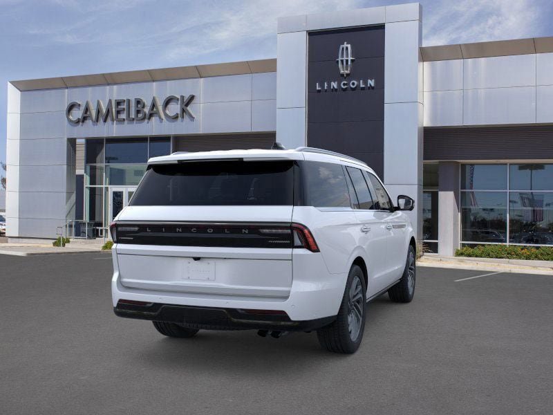 New 2026 Lincoln Navigator Reserve AWD/4WD image 8