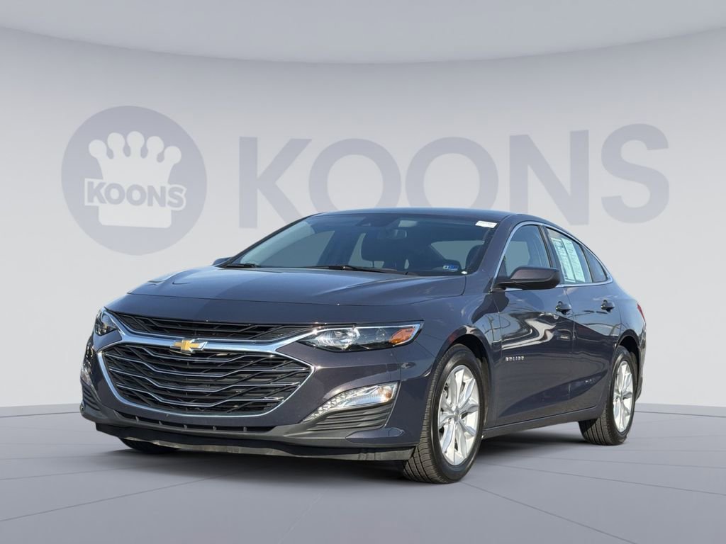 Used 2025 Chevrolet Malibu LT FWD image 1