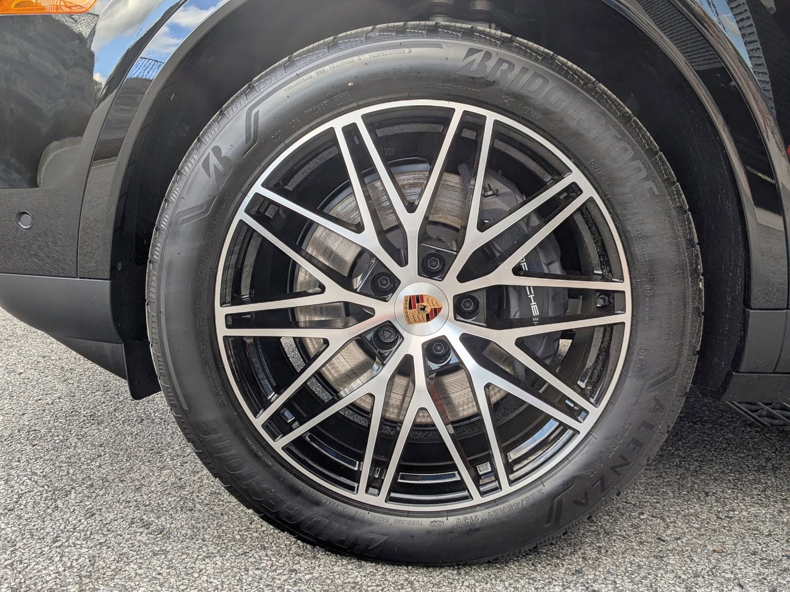 New 2026 Porsche Cayenne AWD/4WD image 29
