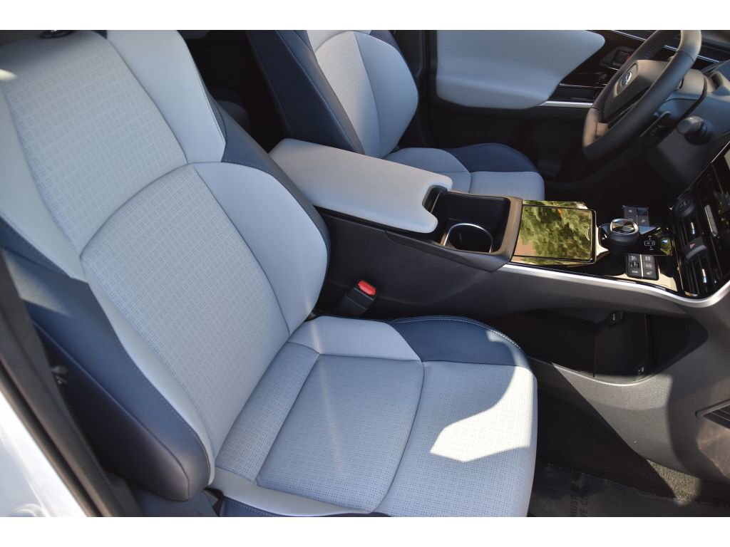 Used 2024 Subaru Solterra Limited w/ Limited Package image 28