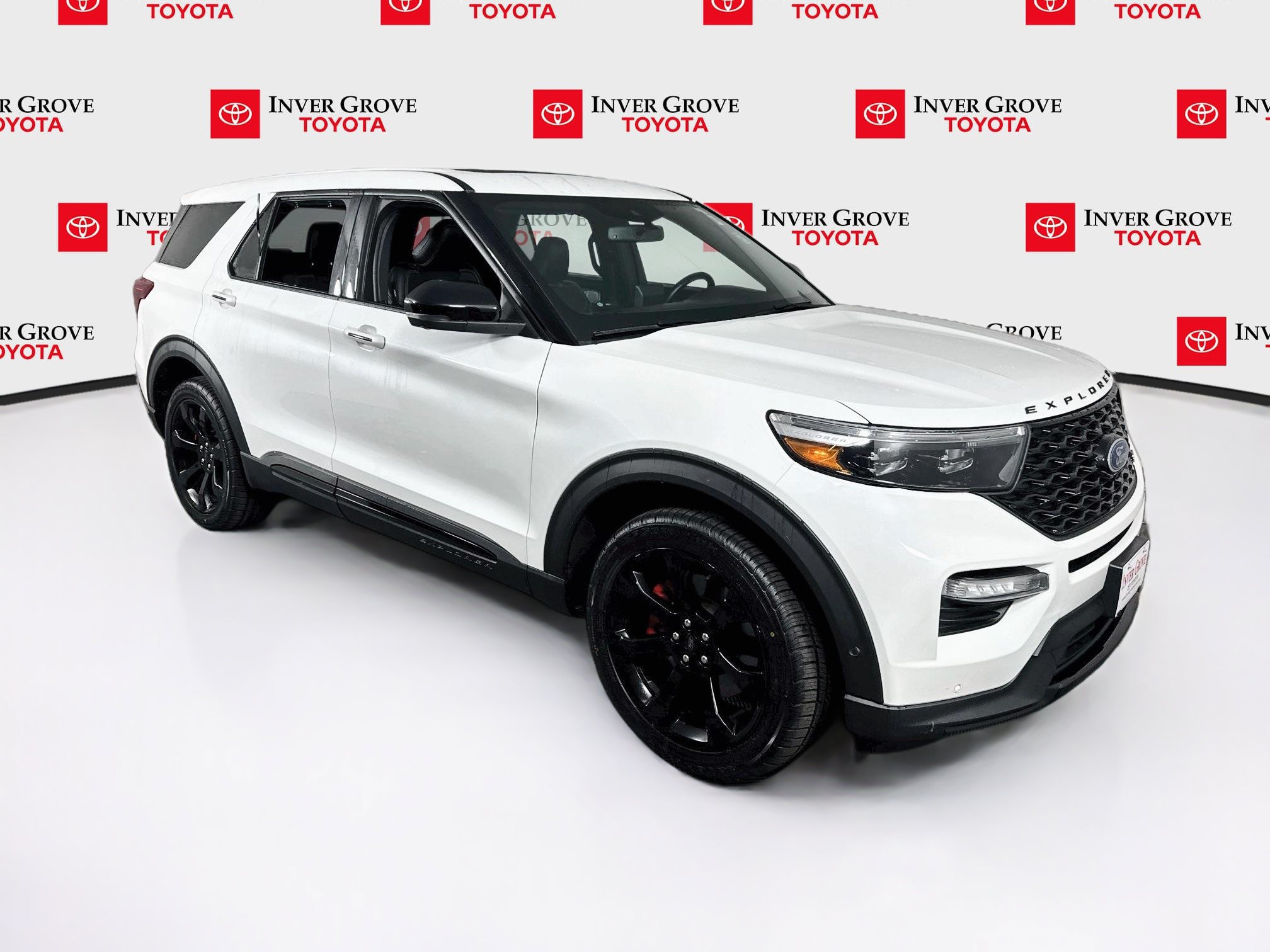 Used 2021 Ford Explorer ST w/ Equipment Group 401A AWD/4WD image 3