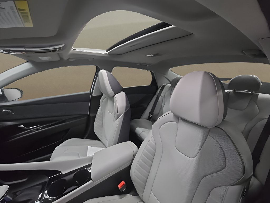 New 2026 Hyundai Elantra Limited FWD image 40