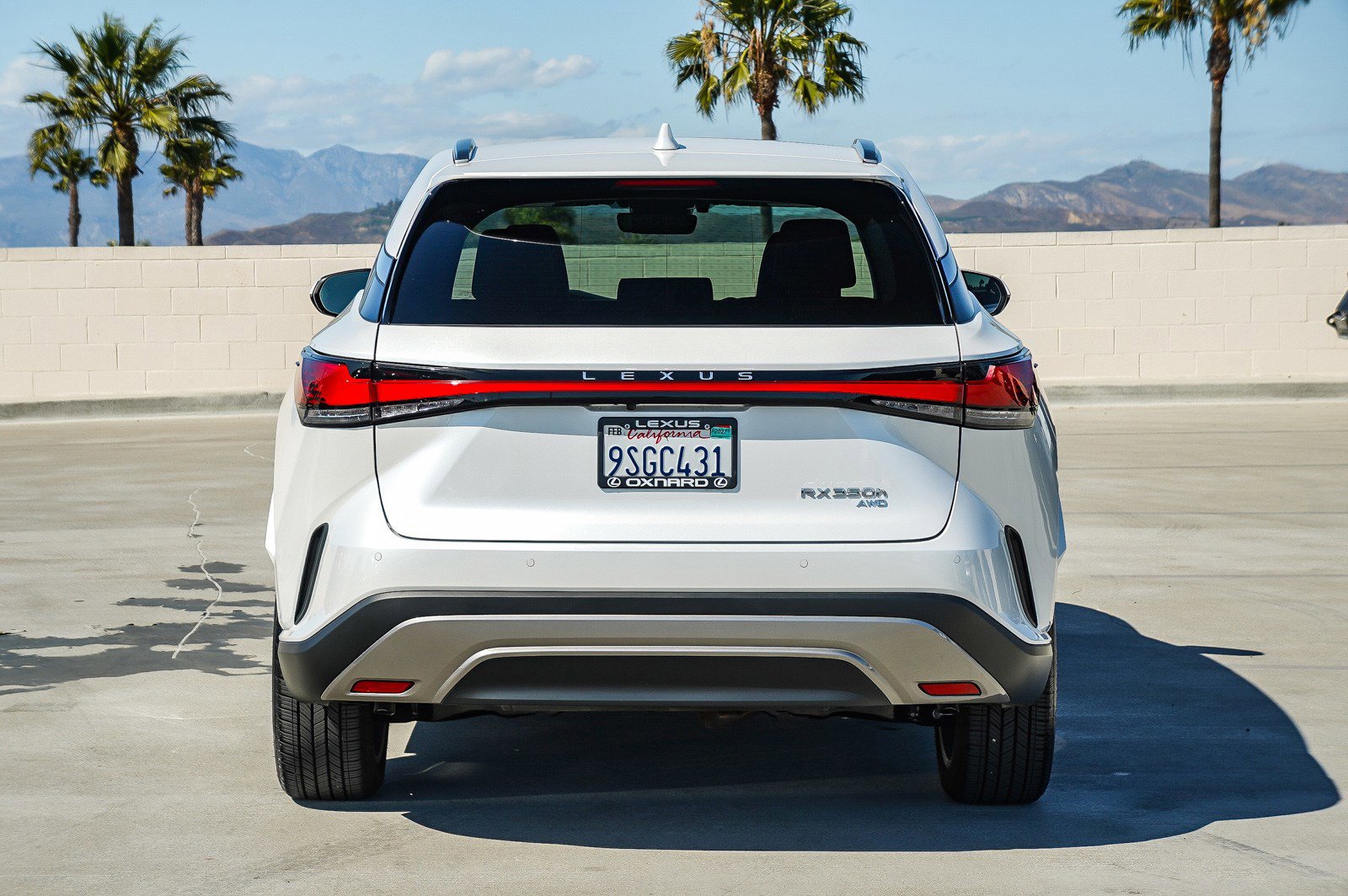 Used 2025 Lexus RX 350h w/ Convenience Package AWD/4WD image 6