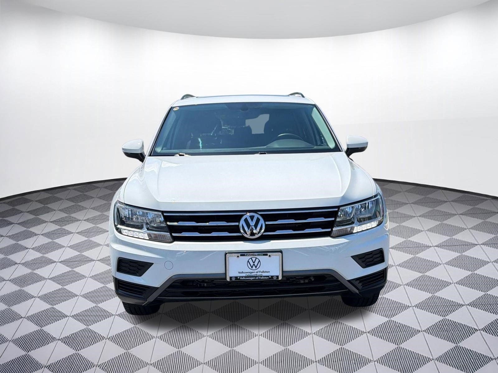 Used 2021 Volkswagen Tiguan SE w/ Panoramic Sunroof Package AWD/4WD image 6