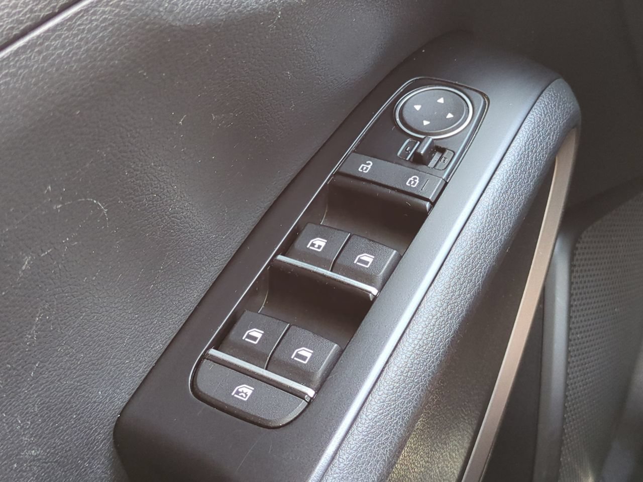 Certified 2022 Kia Soul LX w/ Technology Package FWD image 22