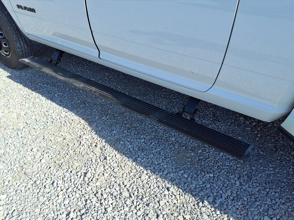 Used 2025 RAM 3500 Laramie image 36