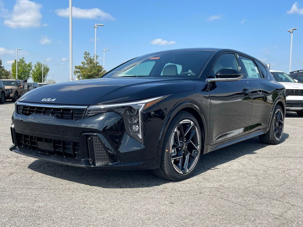 New 2026 Kia K4 GT-Line FWD image 3