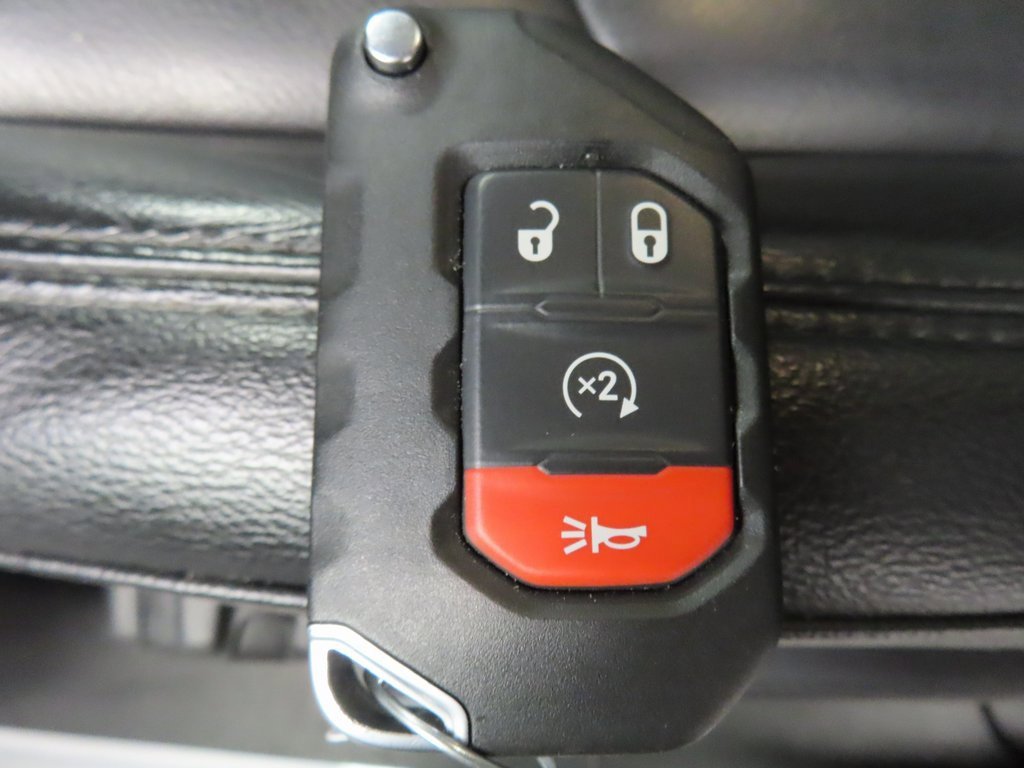 Used 2021 Jeep Wrangler Unlimited Sahara image 57