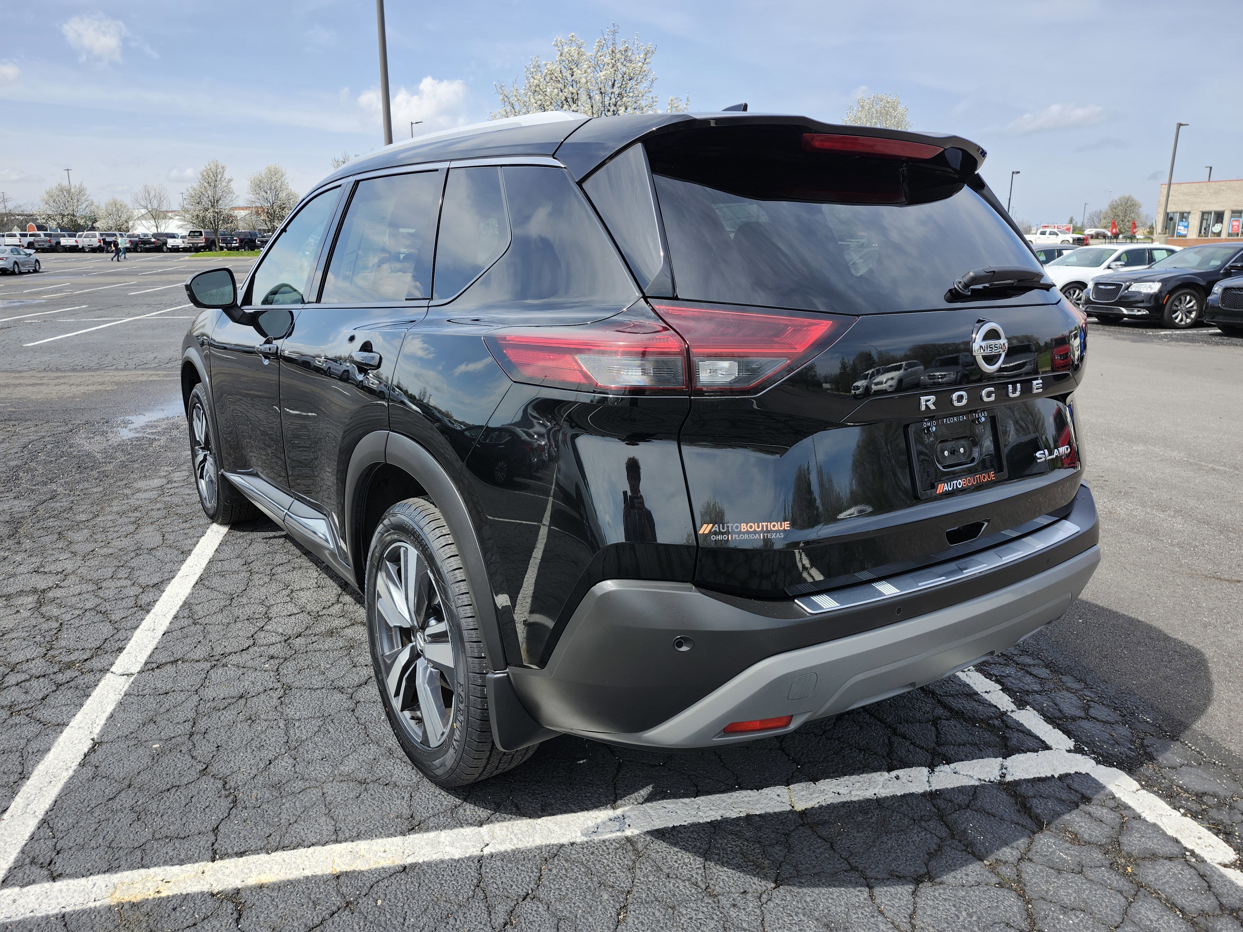 Used 2021 Nissan Rogue SL w/ Premium Package AWD/4WD image 19