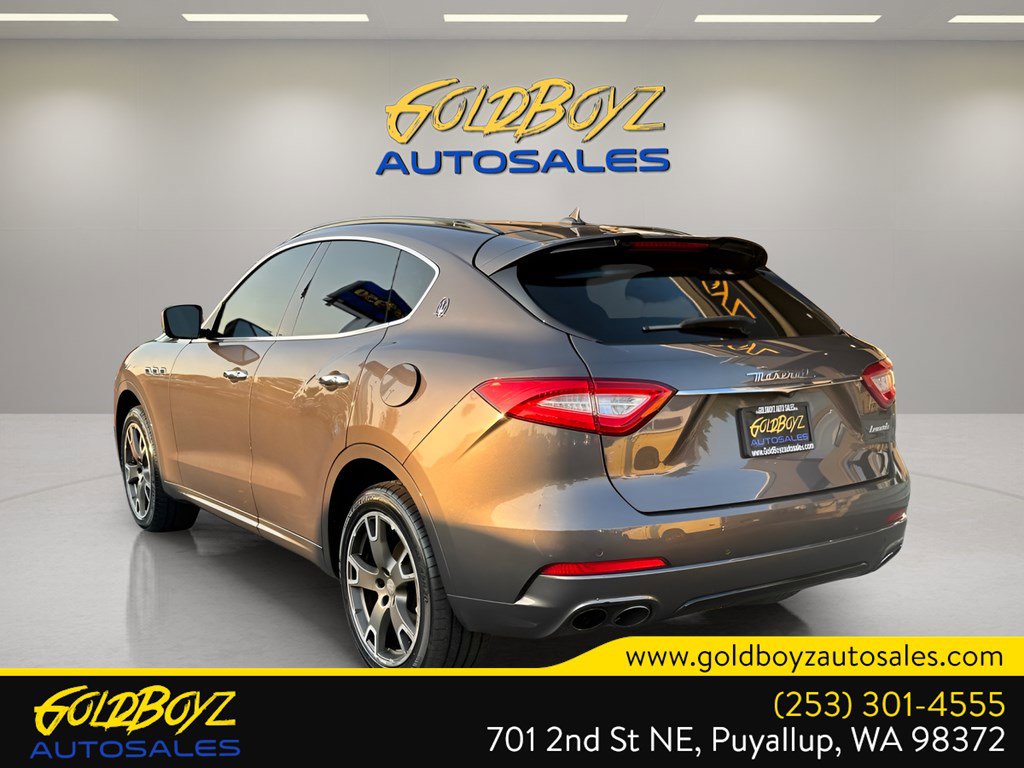 Used 2017 Maserati Levante w/ Sport Package AWD/4WD image 27