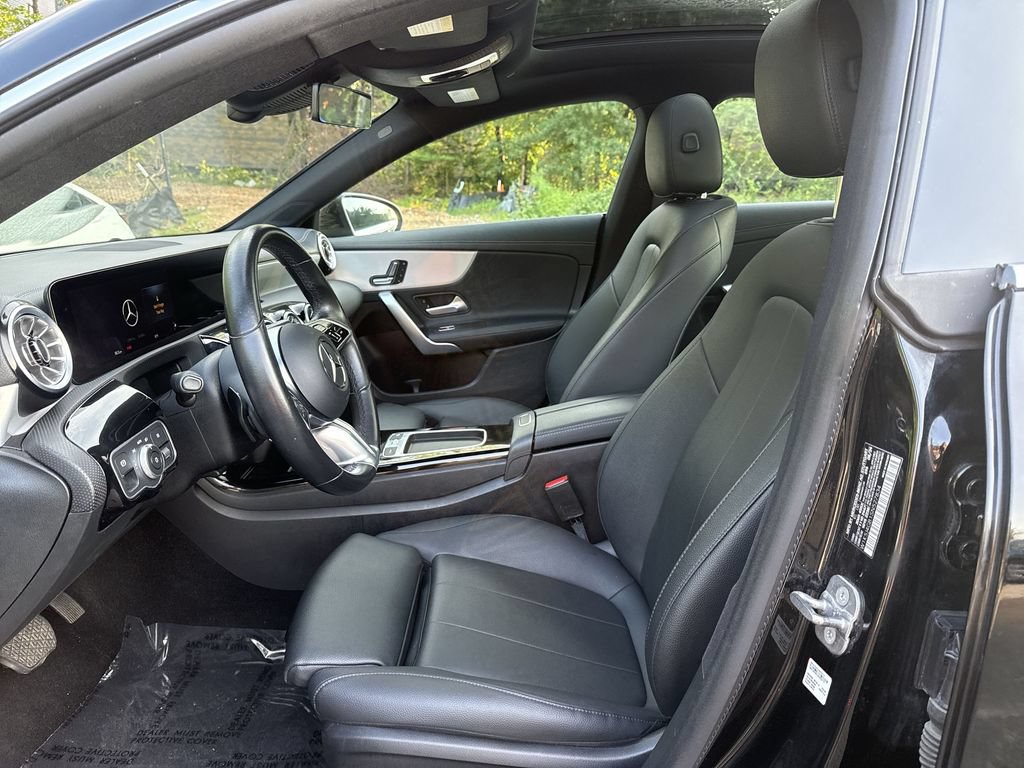 Used 2025 Mercedes-Benz CLA 250 image 13