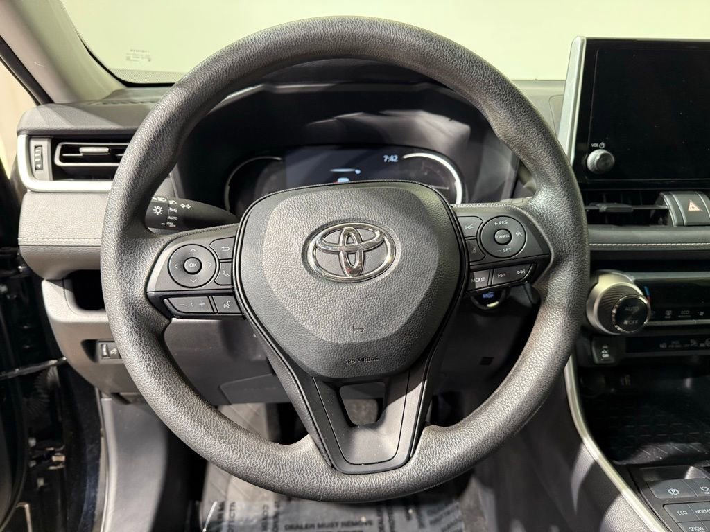 Certified 2025 Toyota RAV4 XLE image 22