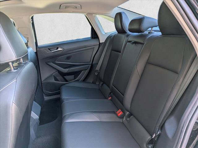 Used 2019 Volkswagen Jetta SEL FWD image 16