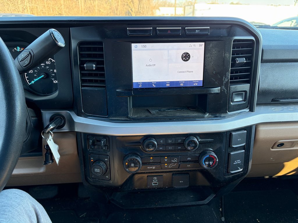 Used 2024 Ford F350 XLT image 12
