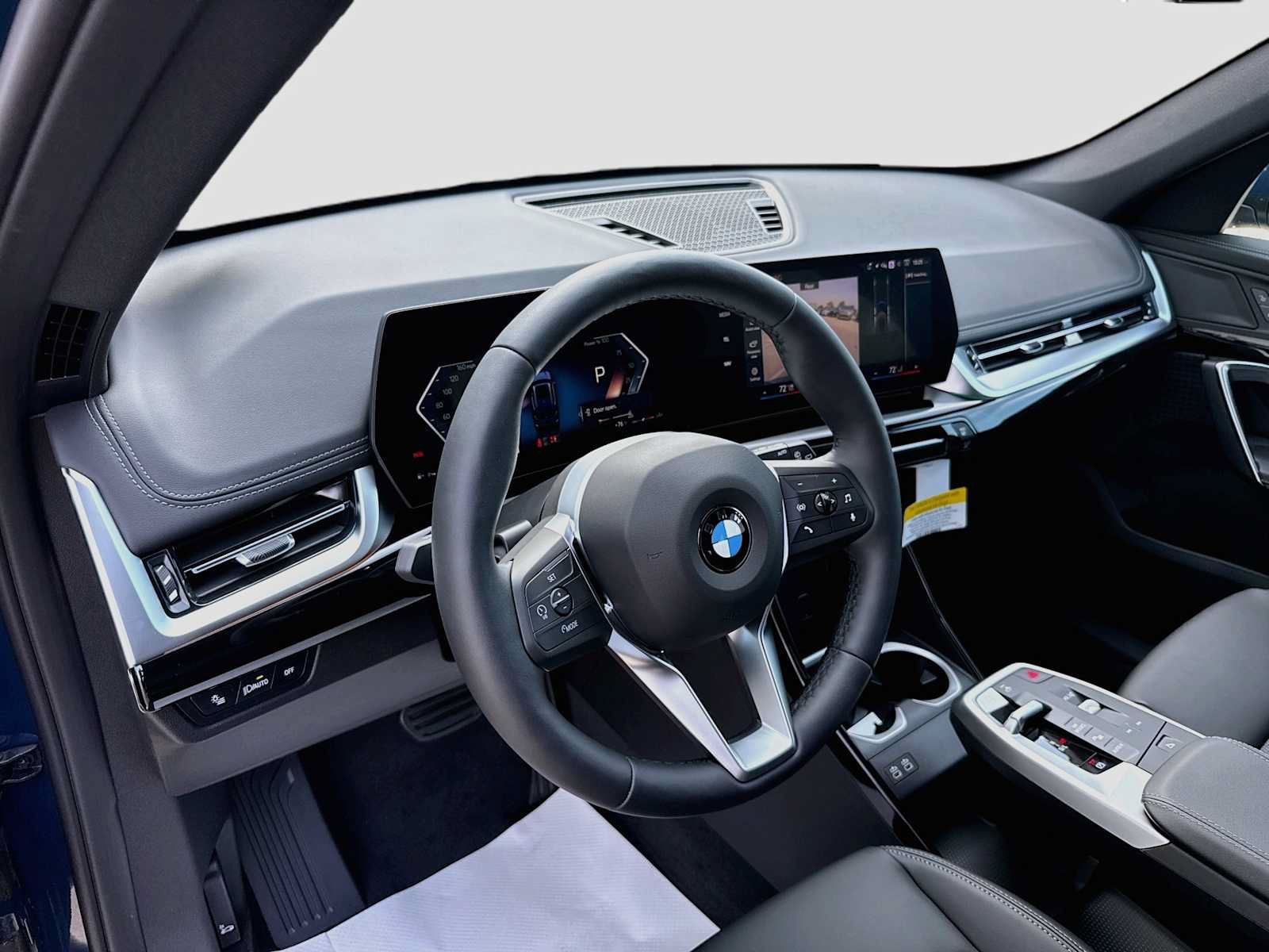 New 2027 BMW X1 xDrive28i AWD/4WD image 12