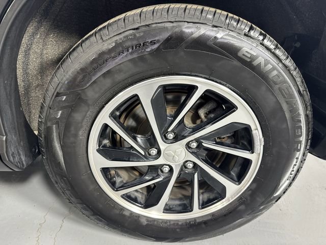 Used 2020 Mitsubishi Eclipse Cross ES image 5