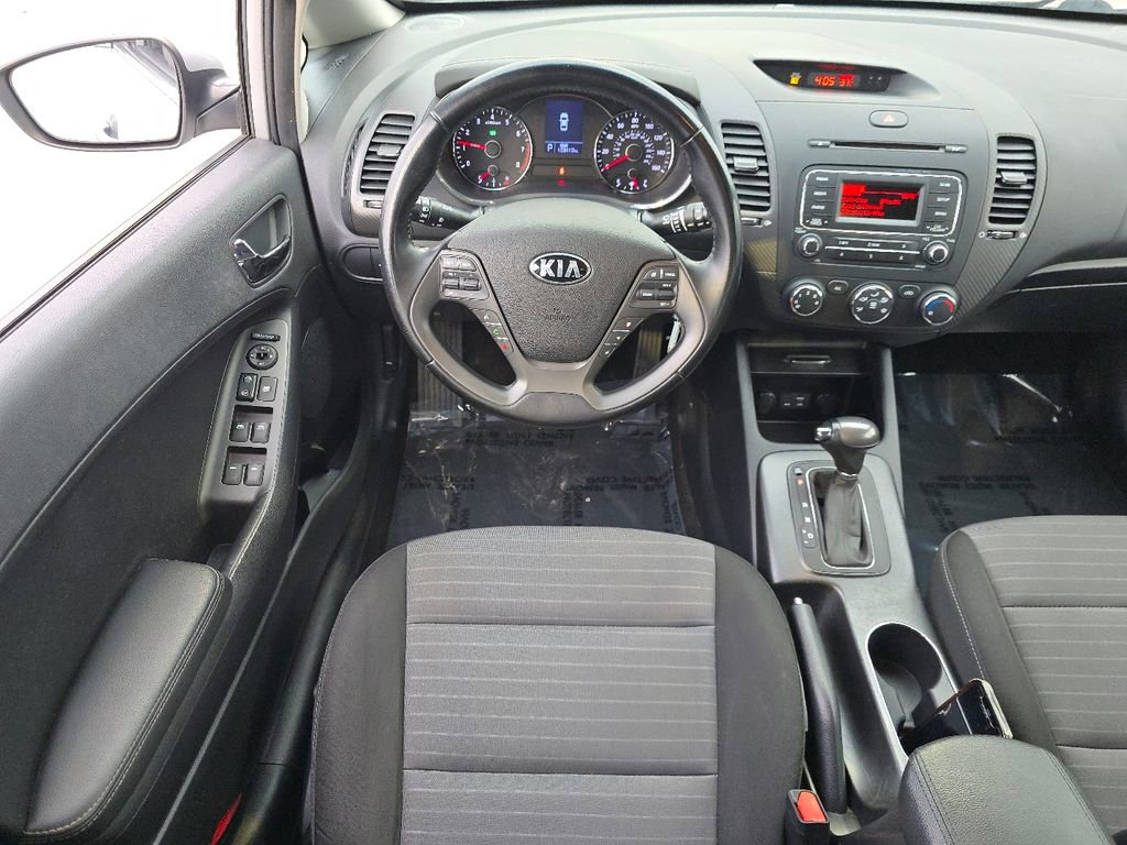 Used 2015 Kia Forte EX image 19