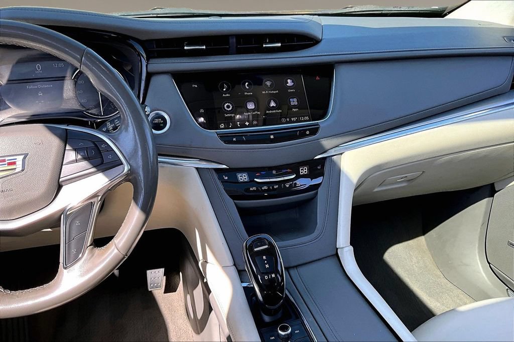Used 2021 Cadillac XT5 Premium Luxury FWD image 6