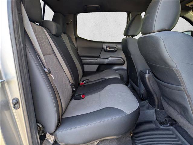 Used 2022 Toyota Tacoma TRD Sport image 18