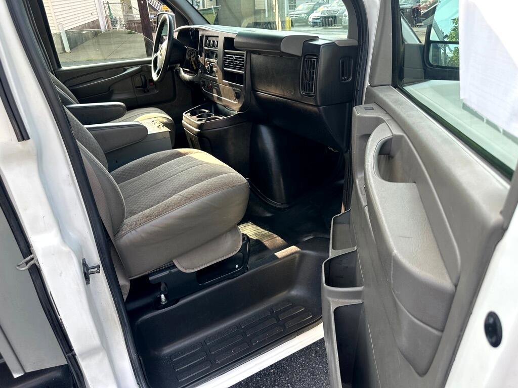 Used 2011 Chevrolet Express 1500 AWD w/ Power Package image 24