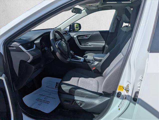 Certified 2020 Toyota RAV4 XLE w/ Convenience Package FWD image 15