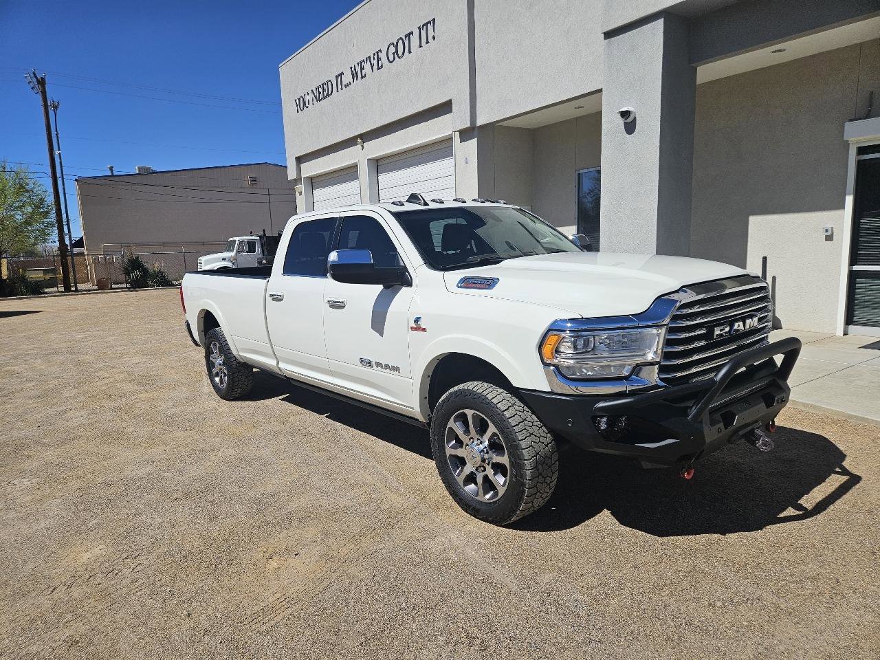 Used 2022 RAM 3500 Limited AWD/4WD image 6