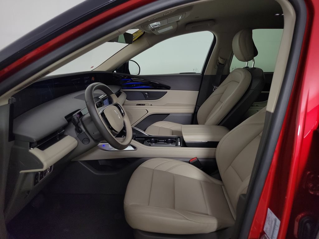 Certified 2025 Lincoln Nautilus Premier AWD/4WD image 15
