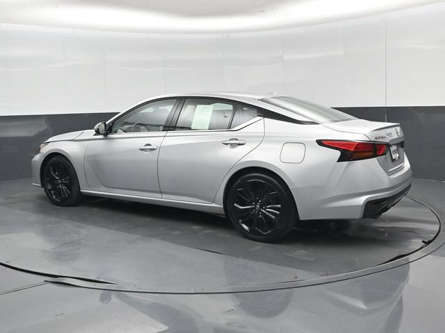 Used 2023 Nissan Altima 2.5 SR FWD image 35