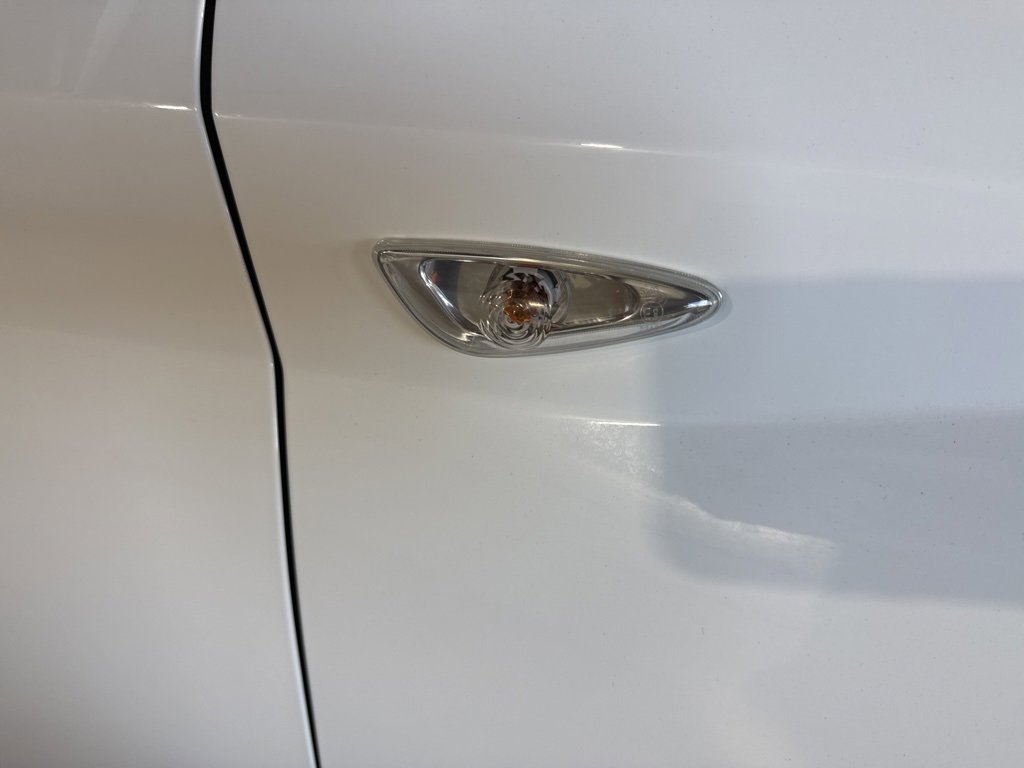 Used 2024 Hyundai Venue SE image 9